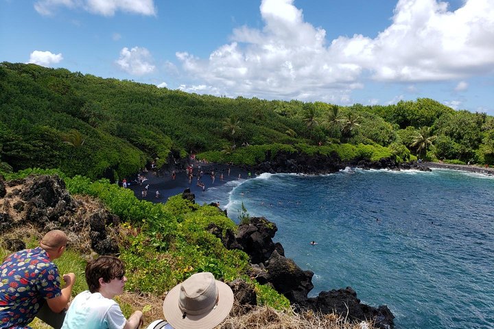 Hawaii Beach Viewpoint with Tourists