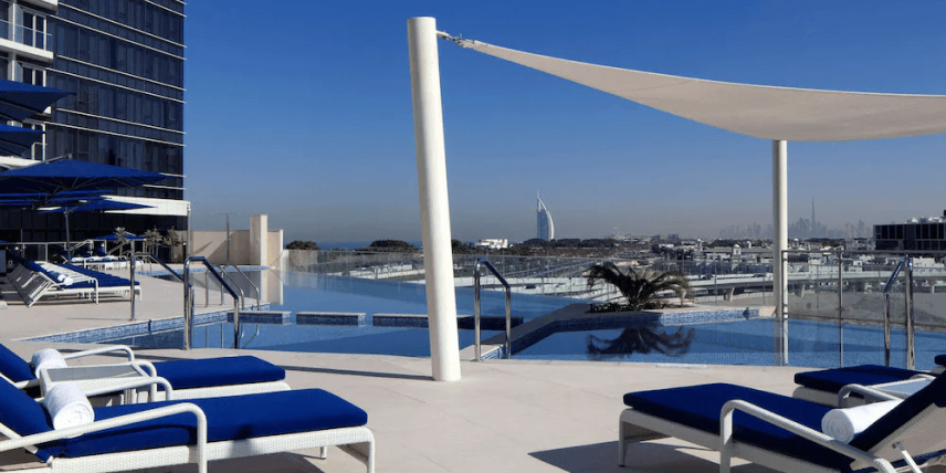 Avani Palm View Dubai Hotel and Suites Pool